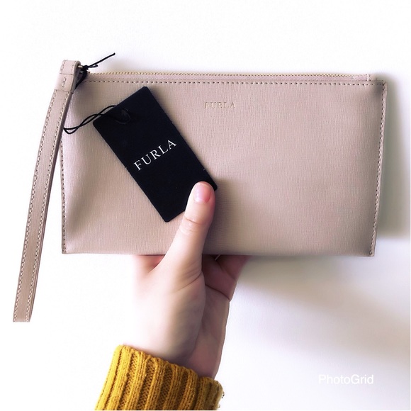 furla metropolis envelope